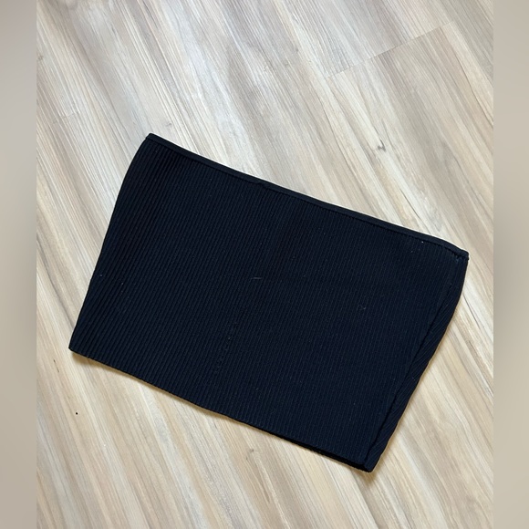 Babaton Ribbed Tube Cropped Top - Picture 2 of 4